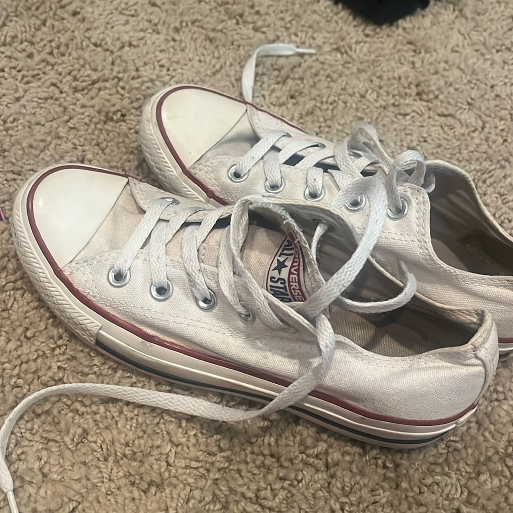 Women’s converse